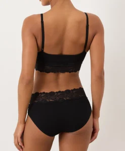 Women Pact Organic Lace Icon Set