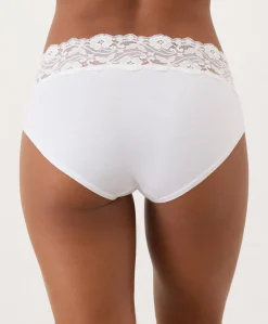 Women Pact Organic Lace Signature Intro Bundle