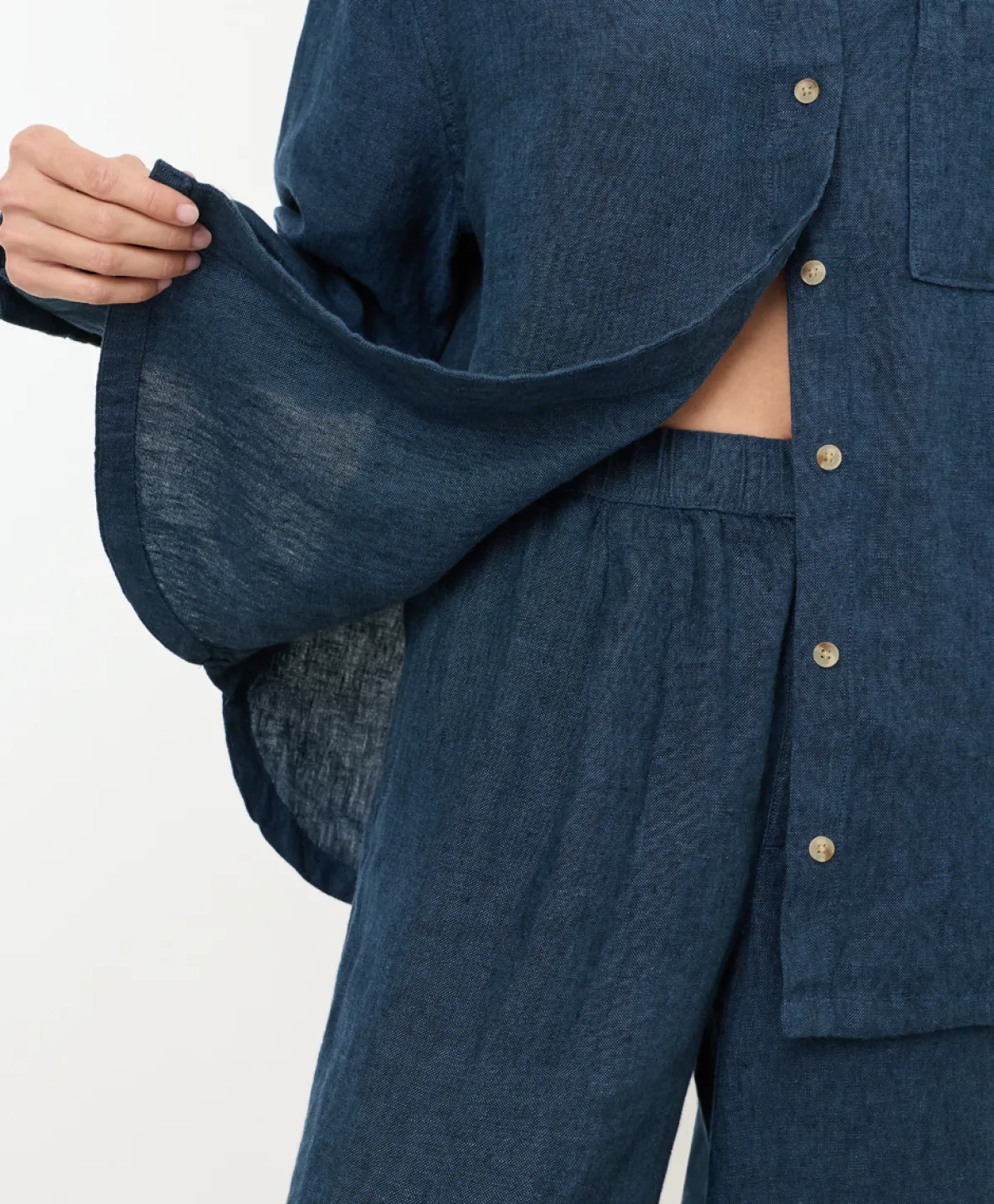 Women Pact Organic Linen Relaxed Shirt