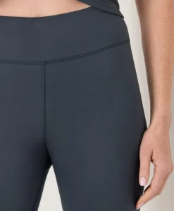 Women Pact Organic On The Go-To Legging