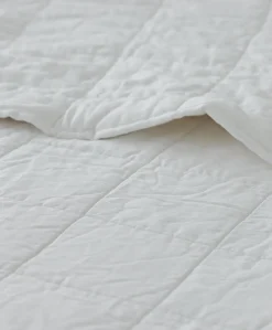 Women Pact Organic Quilt