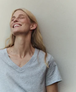 Women Pact Organic Softspun Essential V-Neck Tee